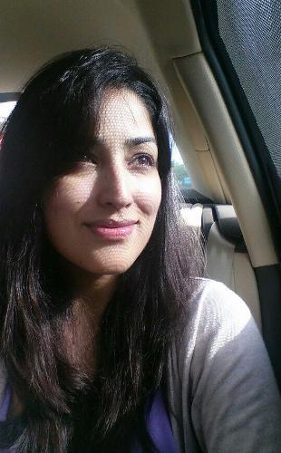 Yami Gautam smink nélkül 8
