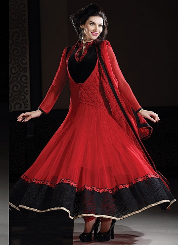 Designer halsbånd i Anarkali -hals