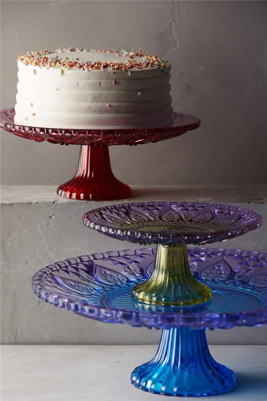 kakku seistä värikäs lasi kukka kuvio
