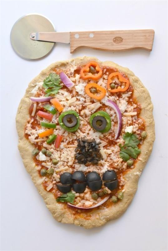 kallo pizza täytteet ideoita halloween kasvissyöjille