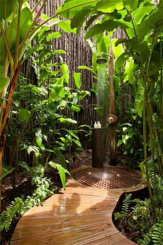 unelma kylpyhuone viidakko sadesuihku palmuja
