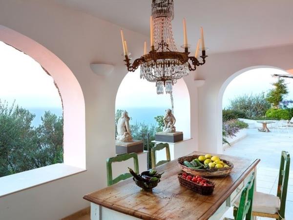 unelma kotisaari capri suunnittelija Francesco della Femina design ulkoruokailutila