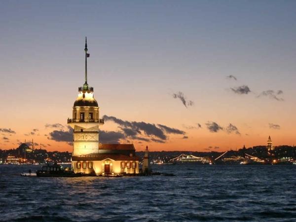 unelma loma turkki istanbul meri yö valot