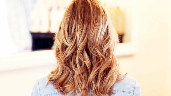 trendi kampaus naiset 2017 balayage pitkät hiukset