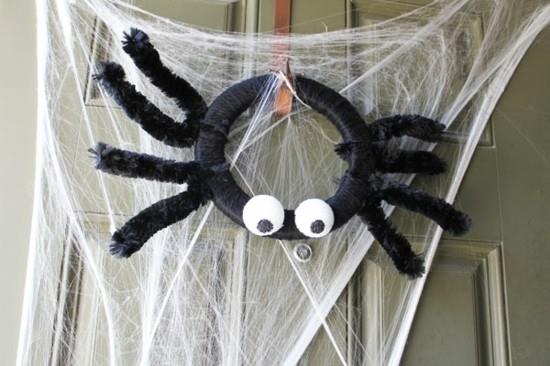 tinker ovi seppele halloween hämähäkki