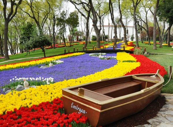 tulppaanit kuvat niitty vene emirgan park istanbul