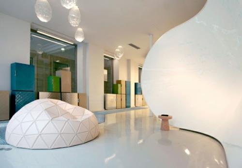 viileä toimisto suunnittelee loistavia geometrisia muotoja