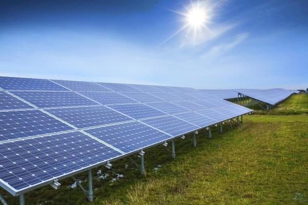 ympäristönsuojelun uusiutuvia energialähteitä