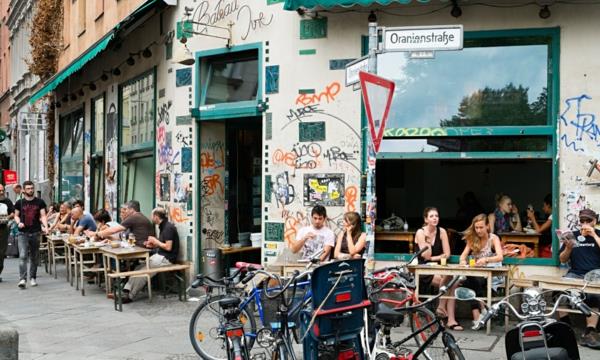 lomakohteet Eurooppa berliini oranienstraße brunssi