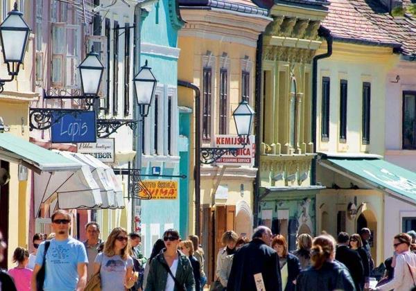 matkakohteet Eurooppa zagrebin vanha kaupunki