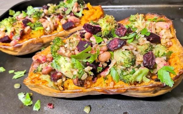 vegaaninen resepti butternut kurpitsa täynnä