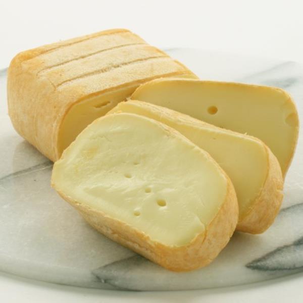 erilaisia ​​juustoja haiseva Limburger