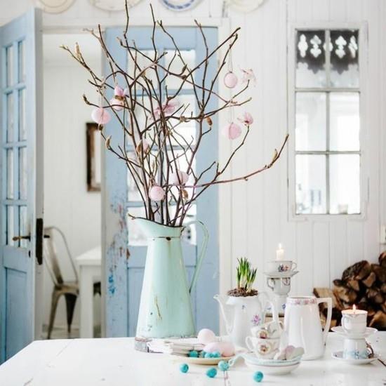 vintage pääsiäisen koristeluideoita pöydän koristeluun