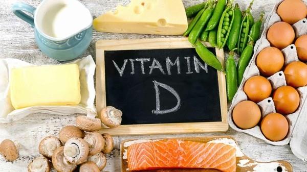 ruoka, joka sisältää D -vitamiinia, joka auttaa selkäkipuja vastaan