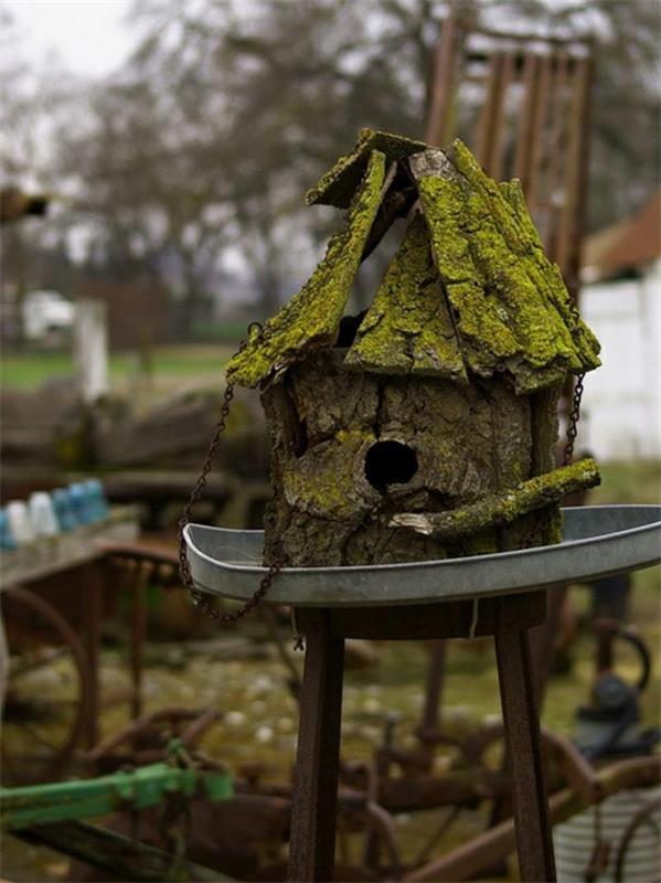 birdhouse rakentaa puuta ympäristöystävällinen tumma