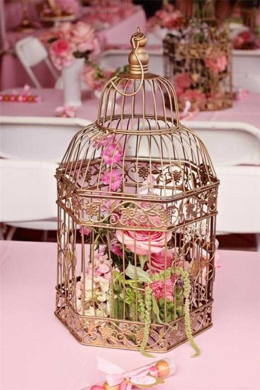 lintuhäkin koristelu hääpöydän koristelu ruusuilla