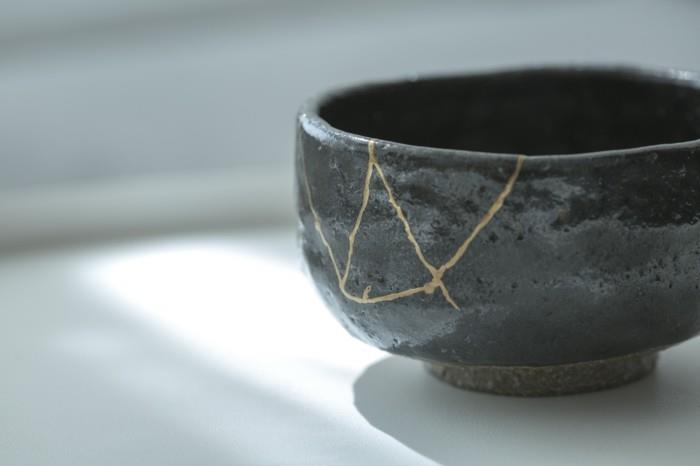 wabi sabi kulho kintsugi