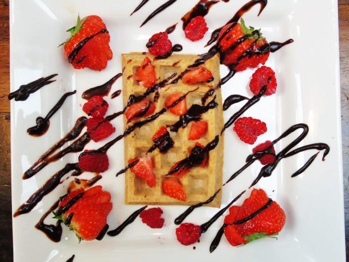 vohvelireseptit brunssi terveellisiä vadelmia