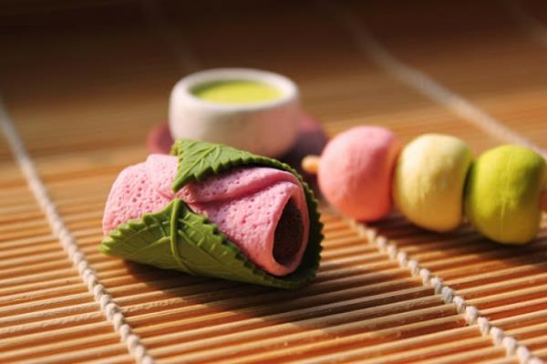 wagashi perinteiset japanilaiset makeiset namagashin teeseremonia