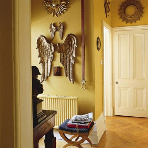 seinäkoriste enkelin siivet pieni suuri eteisen elementti keltainen