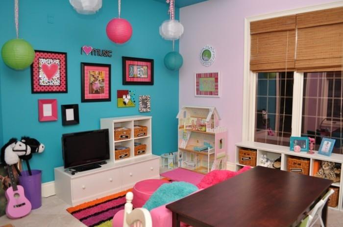 seinämaalaukset lastenhuone sininen seinä vaaleanpunainen seinävärinen matto