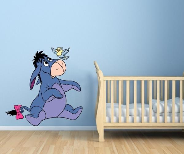 seinäkoriste lastenhuone aasi eeyore pinnasänky