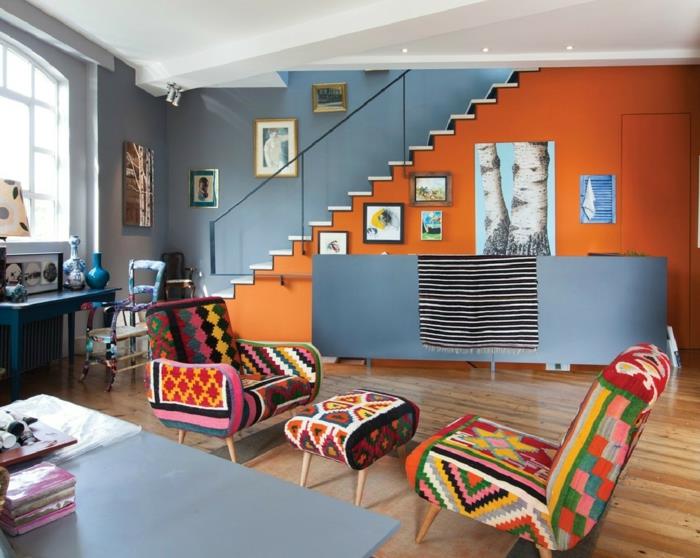 seinämaaliideat olohuone siniset seinät värilliset huonekalut