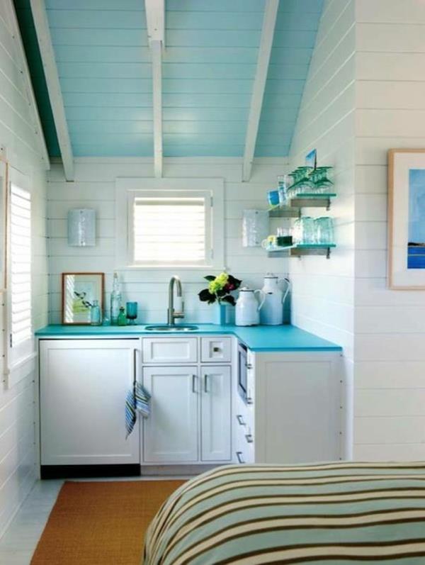 seinän väri valkoinen kattoväri vaaleansininen keittiön suunnittelu