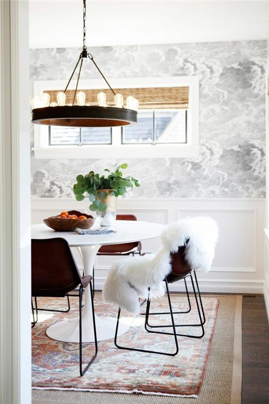 seinäsuunnitteluideoita koti -ideoita ruokasali kaunis seinäsuunnittelu vintage -tuolit