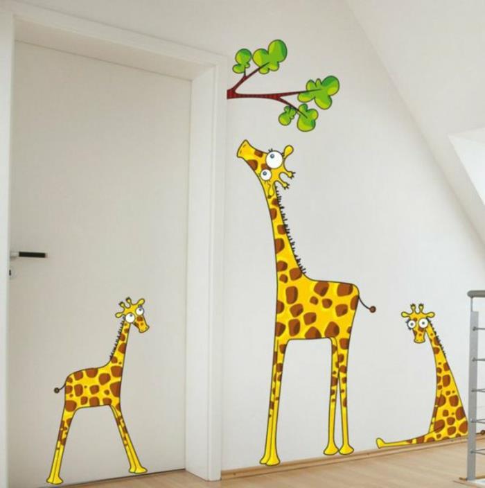 seinätarrat lastenhuone luova seinän suunnittelu seinätarrat kirahvit perhe
