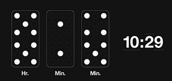 seinäkello design domino tuntia minuuttia