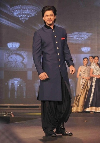 Felöltő stílusú Kurta Design