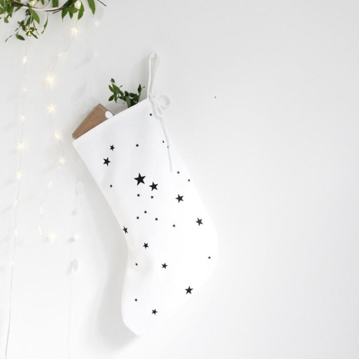 joulun musta valkoinen valkoinen loistava tähti joulusukka