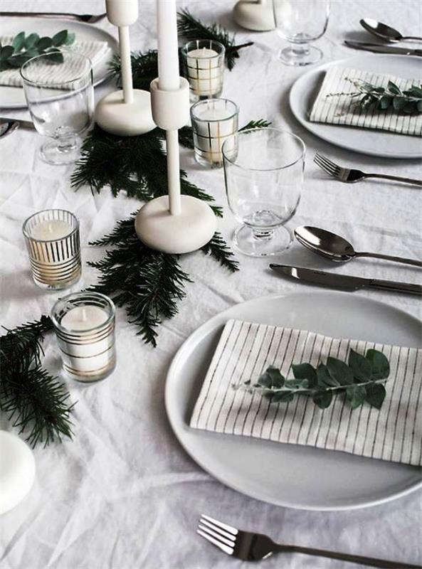 Joulupöydän koristelu harmaa