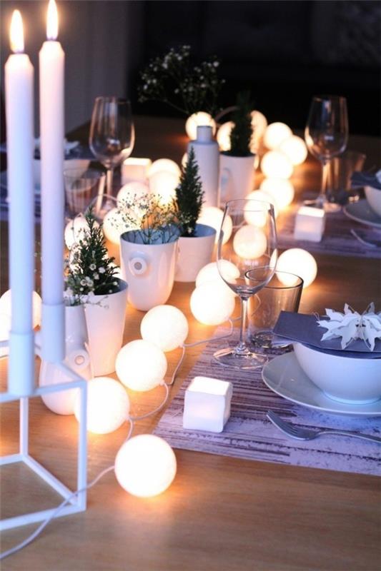 Joulupöydän koristelu keiju valot