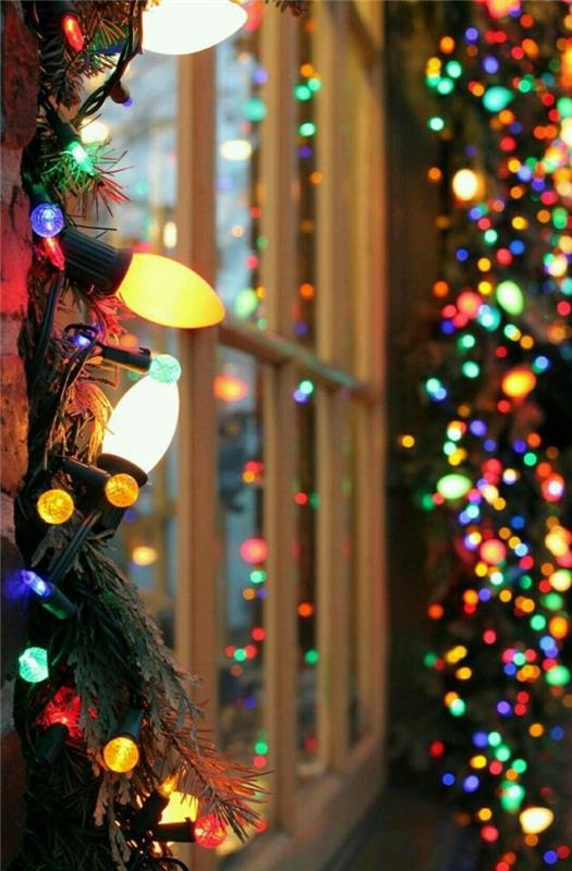 joulukoriste ikkuna keiju valot kuusen oksat