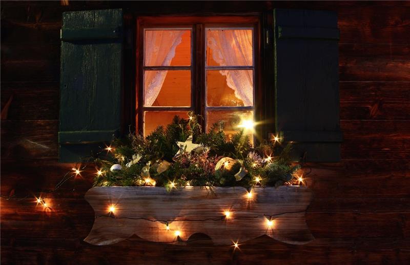 joulukoristeita talon sisäänkäynti tyylikäs ikkunan koristelu valot