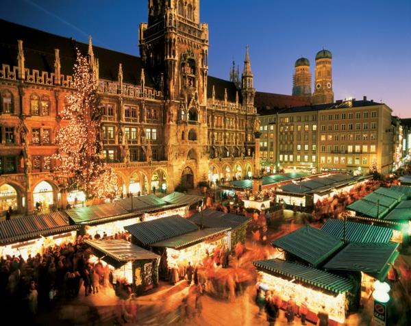 joululoma Saksassa Münchenin joulumarkkinat