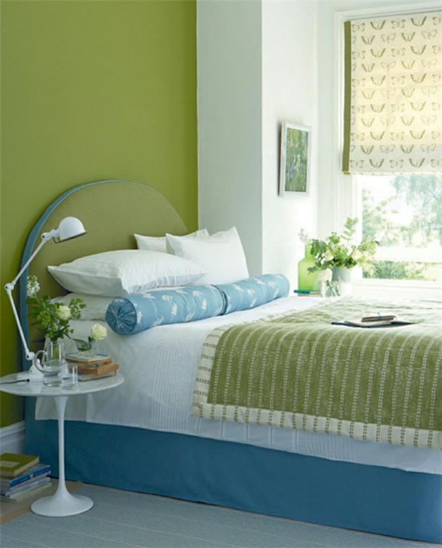 maalaus seinät ideoita vihreät seinät makuuhuoneen kukat