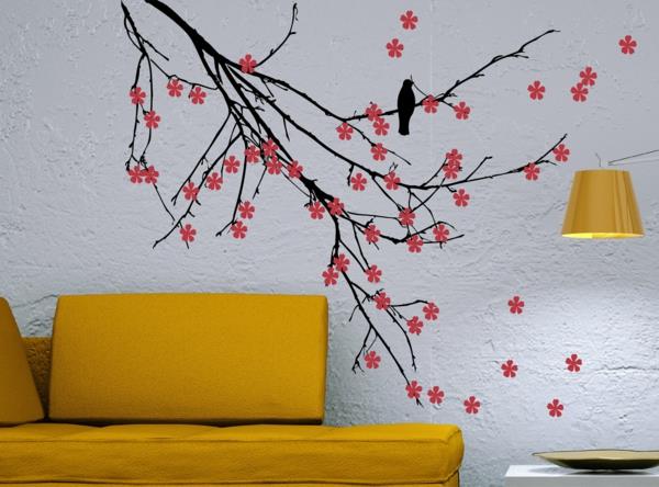maalaa seinät ideoita olohuone keltainen tuore sohva kuvio
