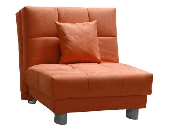 tyylikäs nojatuoli oranssina