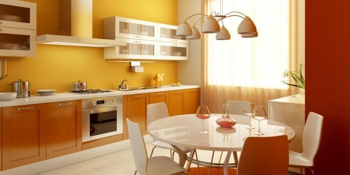 eläviä ideoita keittiö keltainen seinämaali ja valkoiset lattialaatat