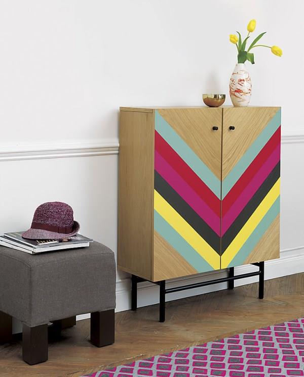 olohuoneen huonekalut lipasto modernit elävät ideat värilliset geometriset kuviot chevron -kuviot