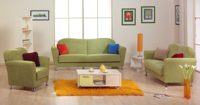 olohuoneen sisustus oranssi matto vihreä huonekalut