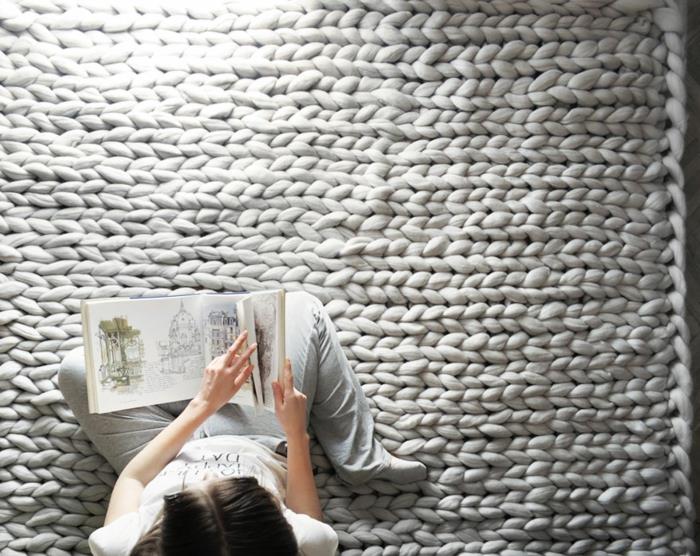 villapeitto neulominen päiväpeite matto