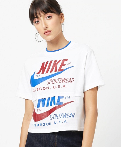 Nike grafiske tees til kvinder