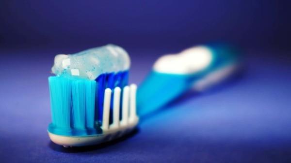 Tee hammastahna itse ilman mikromuoveja