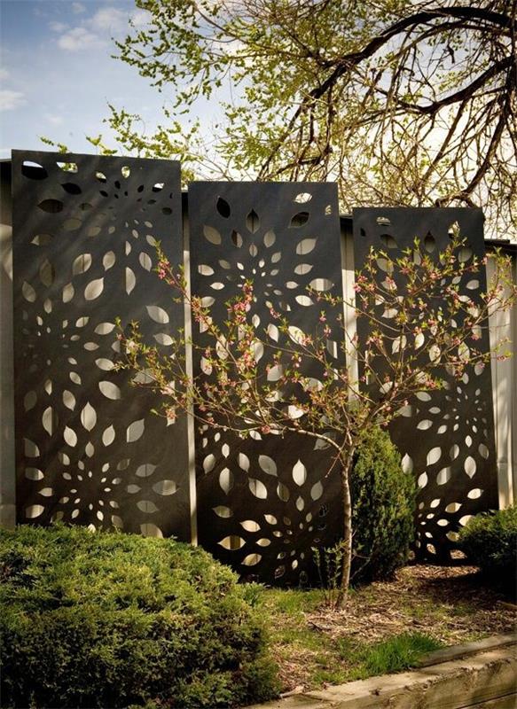 aidan metallisen puutarhan suunnittelun yksityisyysnäyttö