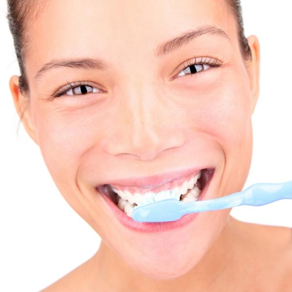 Harjaa hampaasi kunnolla hammashoitovinkkejä